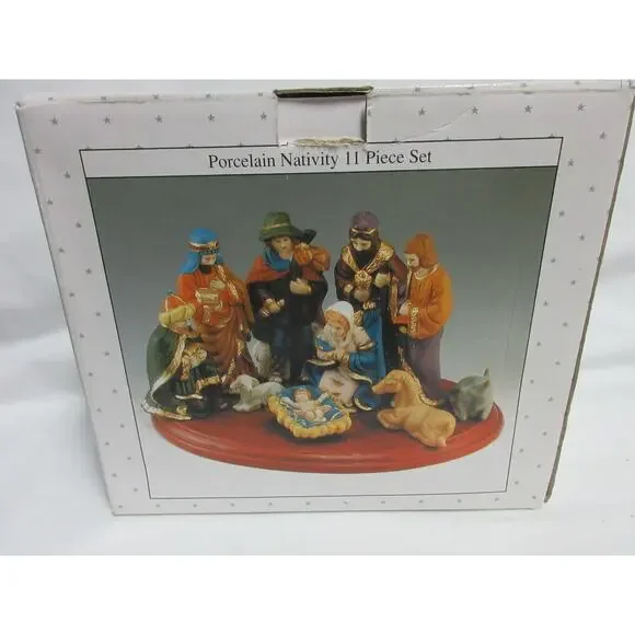 Scott's Porcelain Nativity Set 11 Piece Christmas Set with Wood Base Boxed - Picture 12 of 13